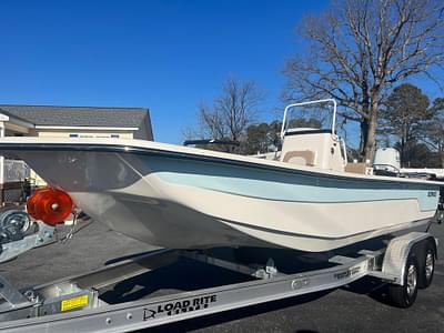 BOATZON | 2025 Sundance B22CCR