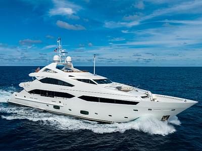 BOATZON | Sunseeker 40M Yacht 2010