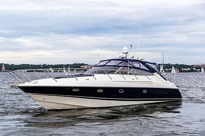 BOATZON | Sunseeker Carmargue 250k in Upgrades 1999