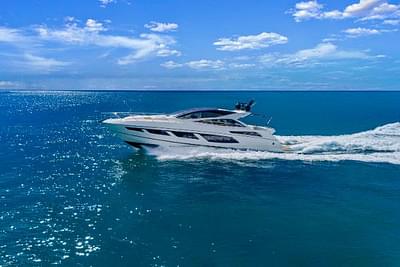 BOATZON | Sunseeker Predator 68 2017