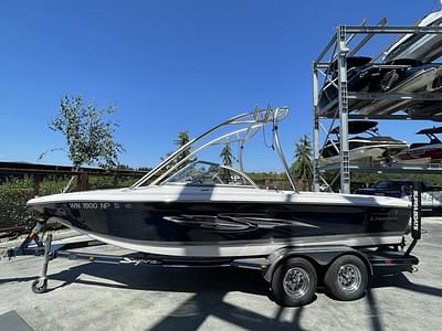 BOATZON | SUPRA 22 Launch Direct Drive 2004