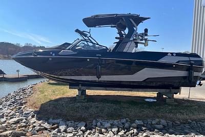 BOATZON | 2024 Supra SL