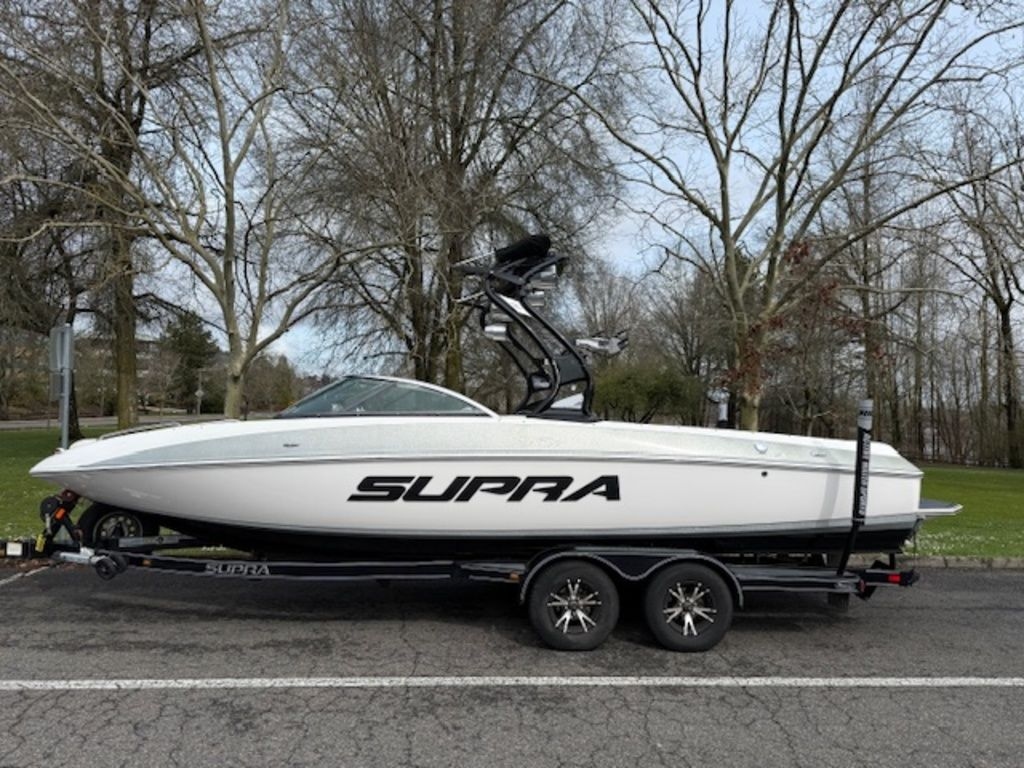 2013 SUPRA Sunsport 242 - Sold Boat