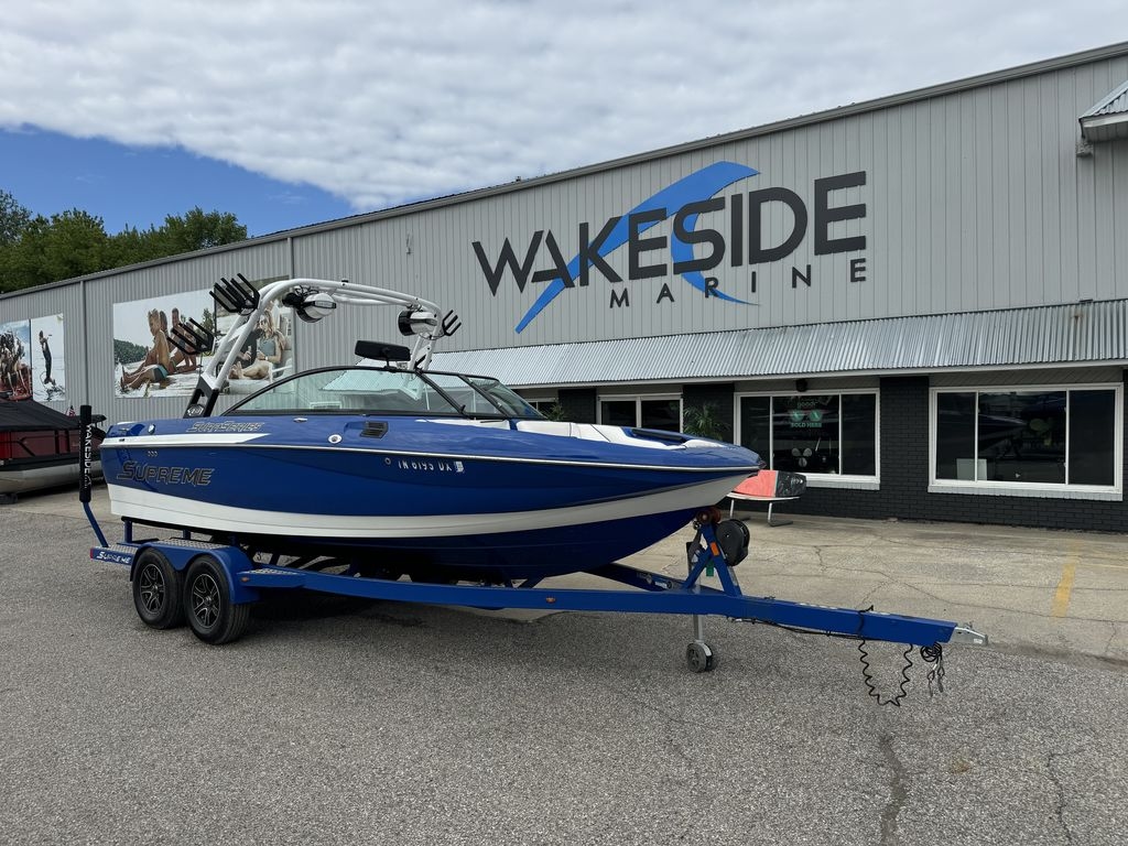 2016 Supreme S211 - Sold Boat