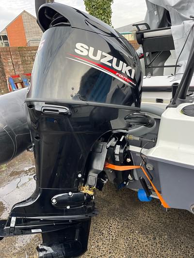 BOATZON | Suzuki 115Hp outboard Four Stroke Motor