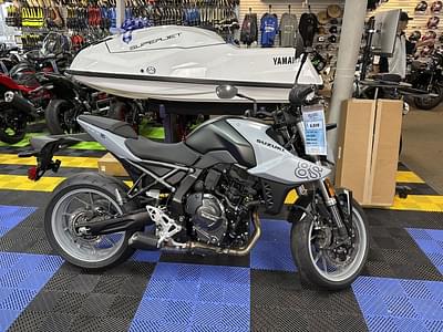 BOATZON | Suzuki GSX8S 2024