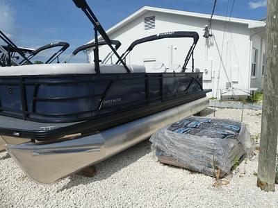 BOATZON | Sweetwater SW 2286 QS 2025