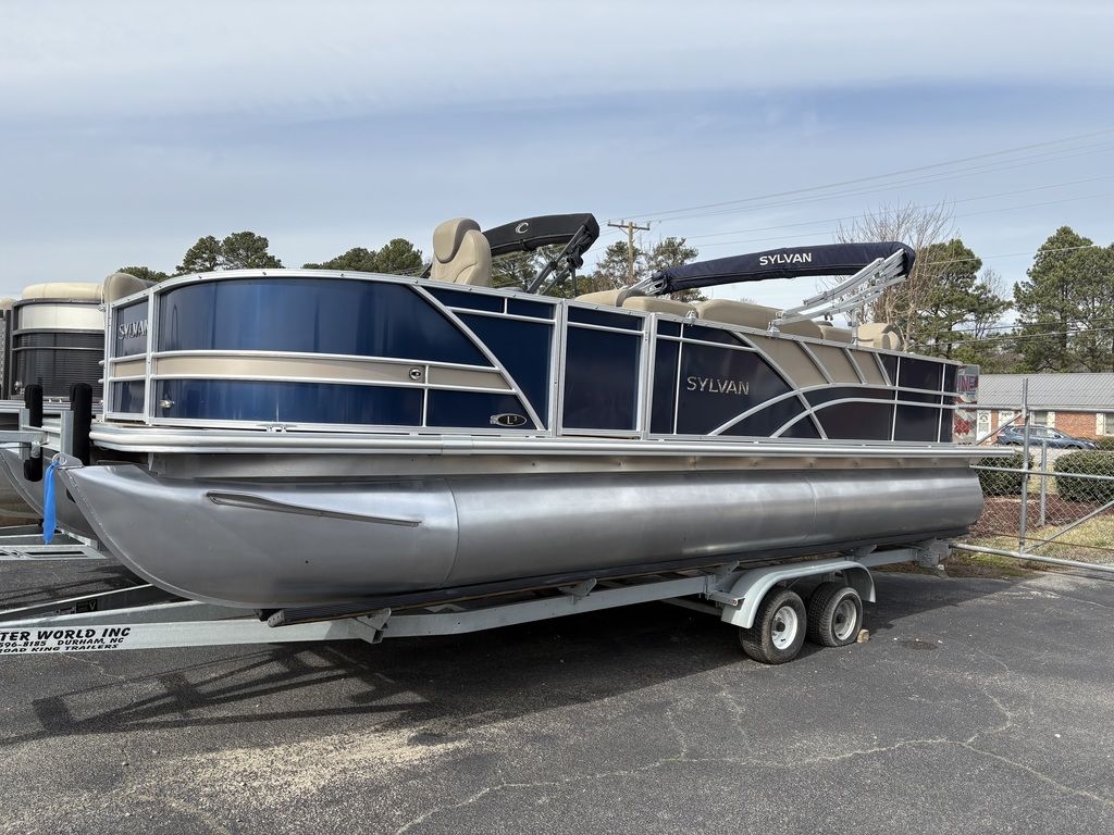 2020 Sylvan 24LS - Sold Boat