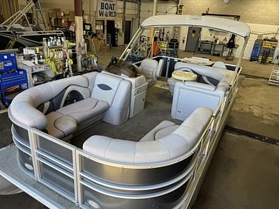 BOATZON | Sylvan 820 CNF Pontoon 2014