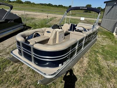 BOATZON | Sylvan 820 Cruise Pontoon 2016
