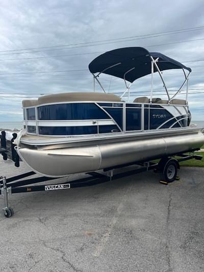 BOATZON | Sylvan 820 LZ 2024