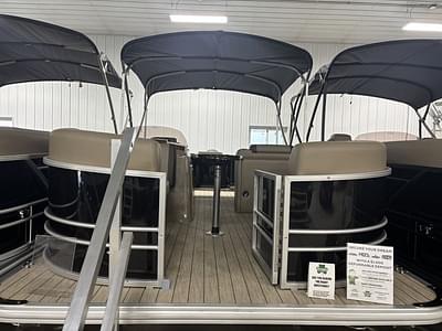 BOATZON | Sylvan 820 PARTY FISH 90HP BUNK TRAILER 2026