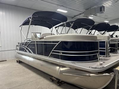 BOATZON | Sylvan 822 CLZ 115HP BUNK TRAILER 2026