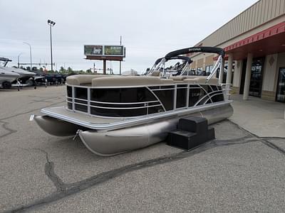 BOATZON | Sylvan 822 CLZ 2026