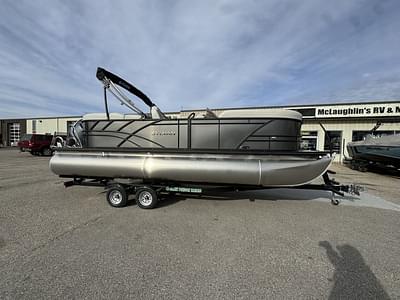 BOATZON | Sylvan 822 LZ LIMITED 115HP BUNK TRAILER 2025