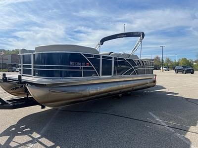 BOATZON | Sylvan 822 Party Fish 2021