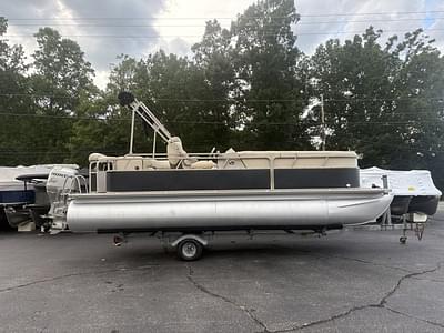BOATZON | Sylvan 8522 Signature 2006