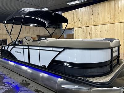 BOATZON | Sylvan L3 DLZ BAR 150HP TRAILER 2025