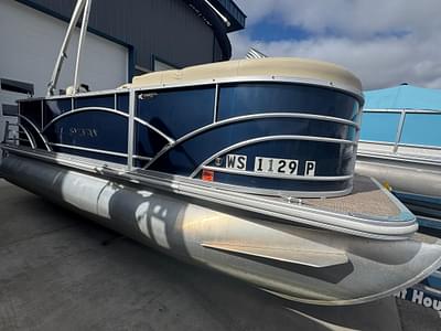 BOATZON | 2017 Sylvan Mirage 818 Cruiser BOATZON | 2017 Sylvan Mirage 818 Cruiser