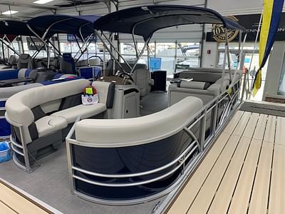 BOATZON | Sylvan MIRAGE 8520 CRS 2025