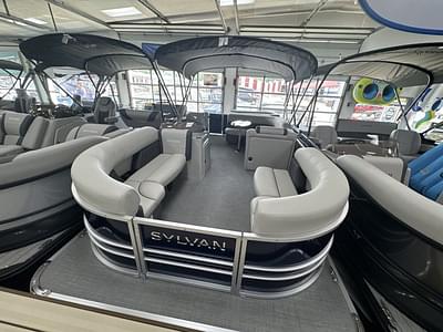 BOATZON | Sylvan MIRAGE 8520 CRS 2026