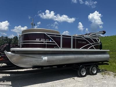 BOATZON | Sylvan MIRAGE 8520 LZ 2024