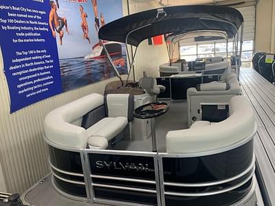 BOATZON | Sylvan MIRAGE 8520 PARTY FISH 2024