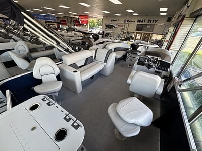 BOATZON | Sylvan MIRAGE 8520 PARTY FISH 2026