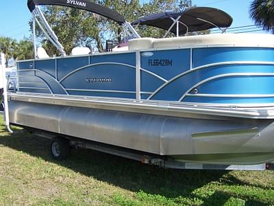 BOATZON | 2018 Sylvan Mirage 8520 Party-Fish