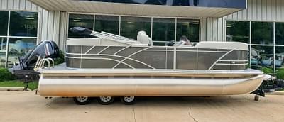 BOATZON | 2023 Sylvan Mirage 8522 LZ