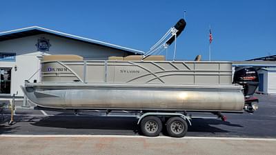 BOATZON | 2023 Sylvan Mirage Fish 822 Party Fish