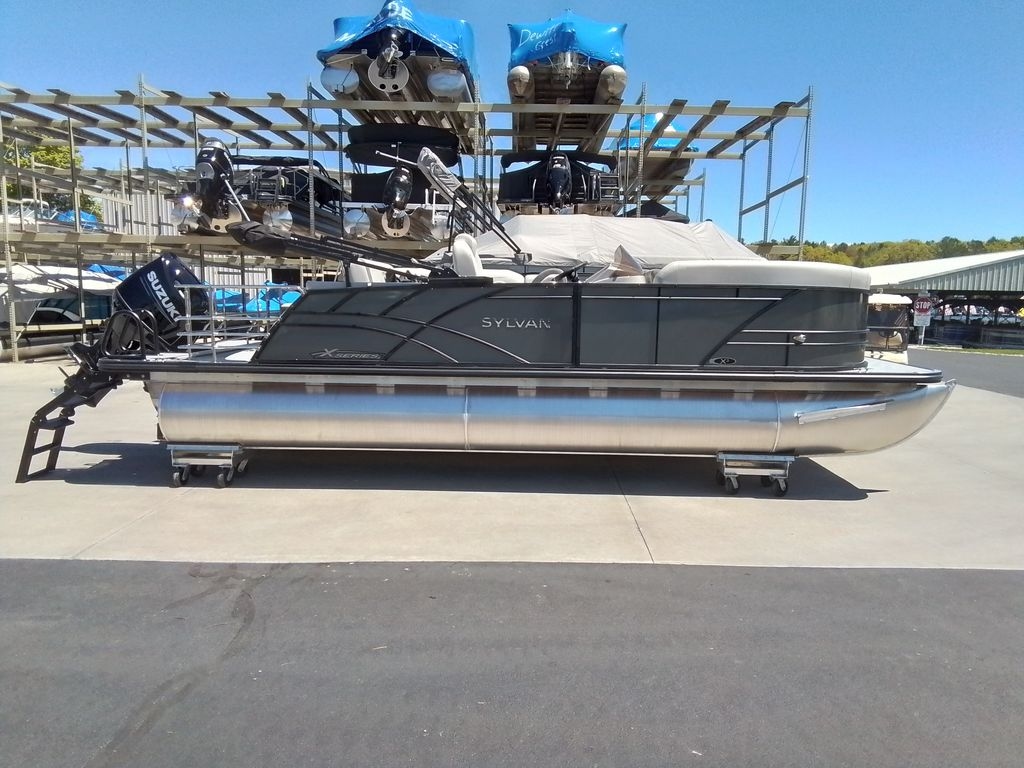 2025 Sylvan X3 CLZ - Sold Boat