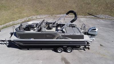 BOATZON | Tahoe LTZ VRB 2485 2022 BOATZON | Tahoe LTZ VRB 2485 2022