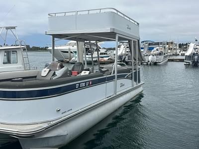 BOATZON | 2022 Tahoe Pontoon Cascade Funship