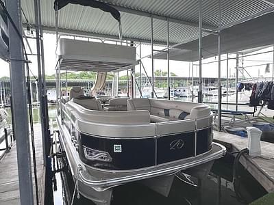 BOATZON | Tahoe Pontoon Vista Funship Entertainer 27 2016 BOATZON | Tahoe Pontoon Vista Funship Entertainer 27 2016