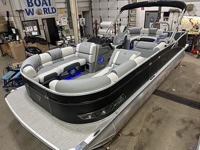 BOATZON | Tahoe Pontoons Cascade 2385 Elite Cruise Tritoon  Honda 4Stroke EFI 2025