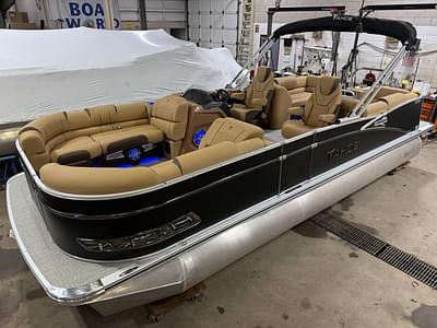 BOATZON | Tahoe Pontoons Cascade 2385 Quad Lounge Honda 4Stroke EFI 2025 BOATZON | Tahoe Pontoons Cascade 2385 Quad Lounge Honda 4Stroke EFI 2025