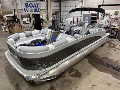 BOATZON | Tahoe Pontoons Cascade 2385 Quad Lounge Shift SS Tritoon Honda 4Stroke EFI 2025 BOATZON | Tahoe Pontoons Cascade 2385 Quad Lounge Shift SS Tritoon Honda 4Stroke EFI 2025