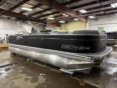 BOATZON | Tahoe Pontoons Cascade 2385 Swingback Tritoon 250HP 4Stroke EFI 2025 BOATZON | Tahoe Pontoons Cascade 2385 Swingback Tritoon 250HP 4Stroke EFI 2025