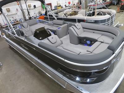 BOATZON | Tahoe Pontoons Cascade 2385 VRL Swingback  Honda 140HP 4Stroke EFI 2024