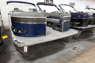 BOATZON | Tahoe Pontoons Cascade Quad Lounger 23 FT 2023