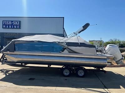 BOATZON | TAHOE PONTOONS LTZ 2385 CRB 2025 BOATZON | TAHOE PONTOONS LTZ 2385 CRB 2025