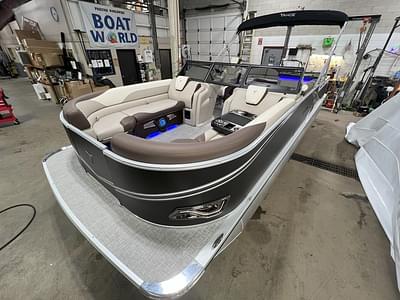 BOATZON | Tahoe Pontoons LTZ 2385 Elite Windshield Tritoon  Honda 4Stroke EFI 2025