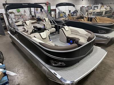 BOATZON | Tahoe Pontoons LTZ 2385 Quad Lounge Shift SS Tritoon  Honda 4Stroke EFI 2025