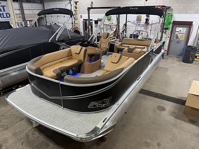 BOATZON | Tahoe Pontoons LTZ 2385 Swingback VRB Tritoon  Honda 4Stroke EFI 2025