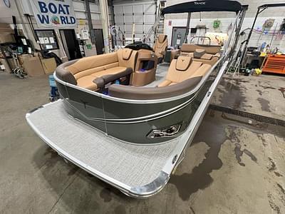 BOATZON | Tahoe Pontoons LTZ 2385 Swingback VRB Tritoon  Honda 4Stroke EFI 2025