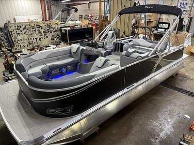 BOATZON | Tahoe Pontoons LTZ 2385 Swingback VRB Tritoon  Honda 4Stroke EFI 2025