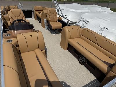 BOATZON | Tahoe Pontoons Sport 2180 Quad Lounge  Honda 4Stroke EFI 2025
