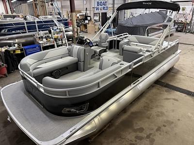 BOATZON | Tahoe Pontoons Sport 2385 Swingback VRB  Honda 4Stroke EFI 2025