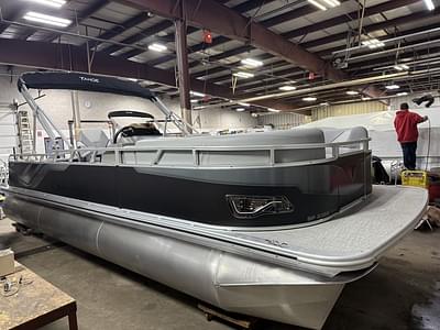 BOATZON | Tahoe Pontoons Sport 2385 Swingback VRB  Honda 4Stroke EFI 2025